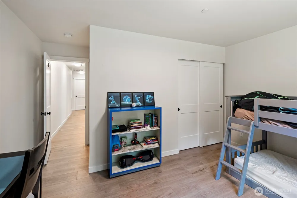 7761 Larson Lane NW Seabeck, WA 98380