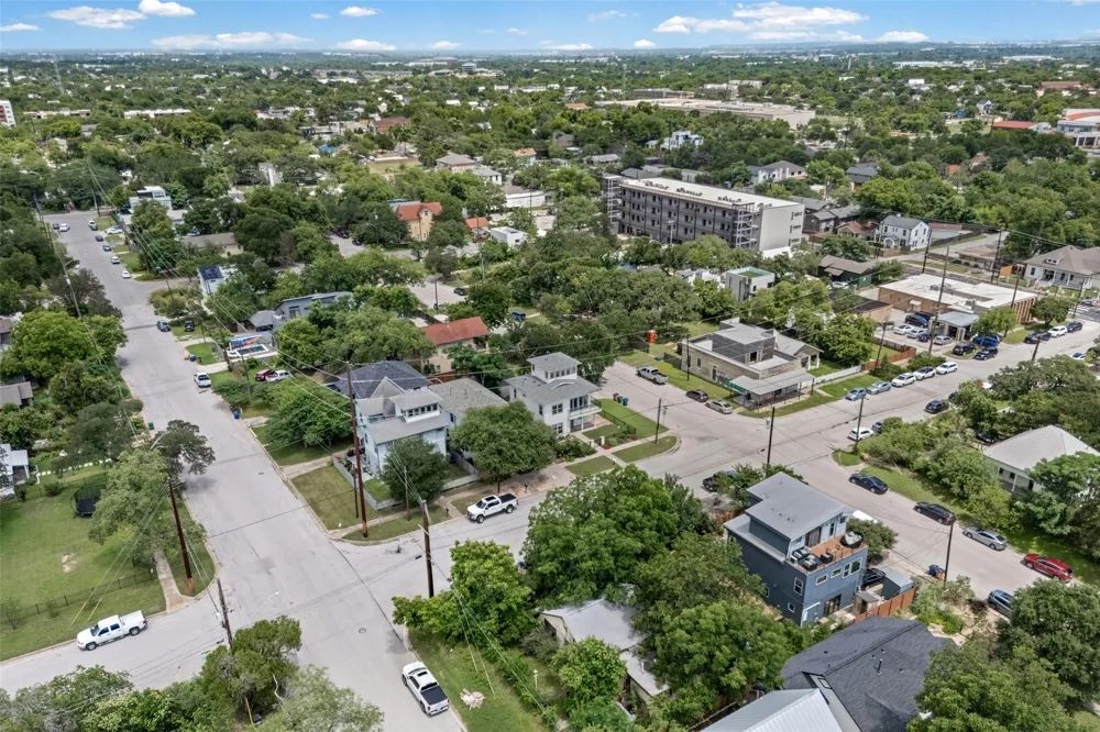 1301 San Bernard Street Austin, TX 78702