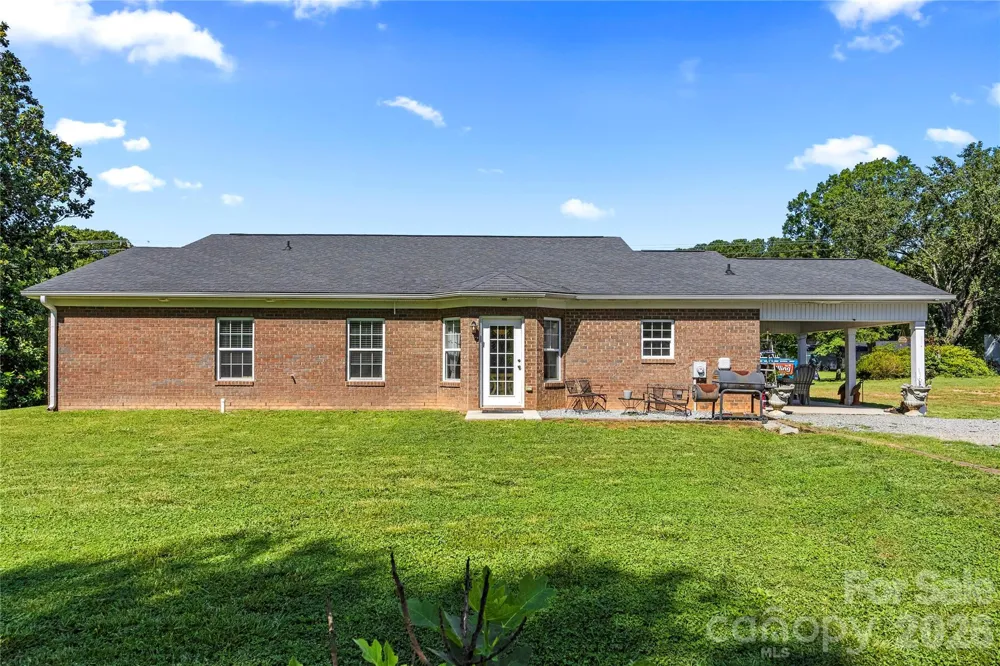 5250 Hickory Grove Road Mount Holly, NC 28120