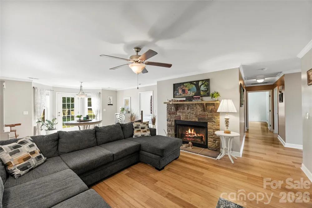 5250 Hickory Grove Road Mount Holly, NC 28120