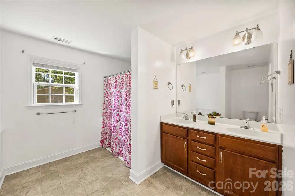 5250 Hickory Grove Road Mount Holly, NC 28120
