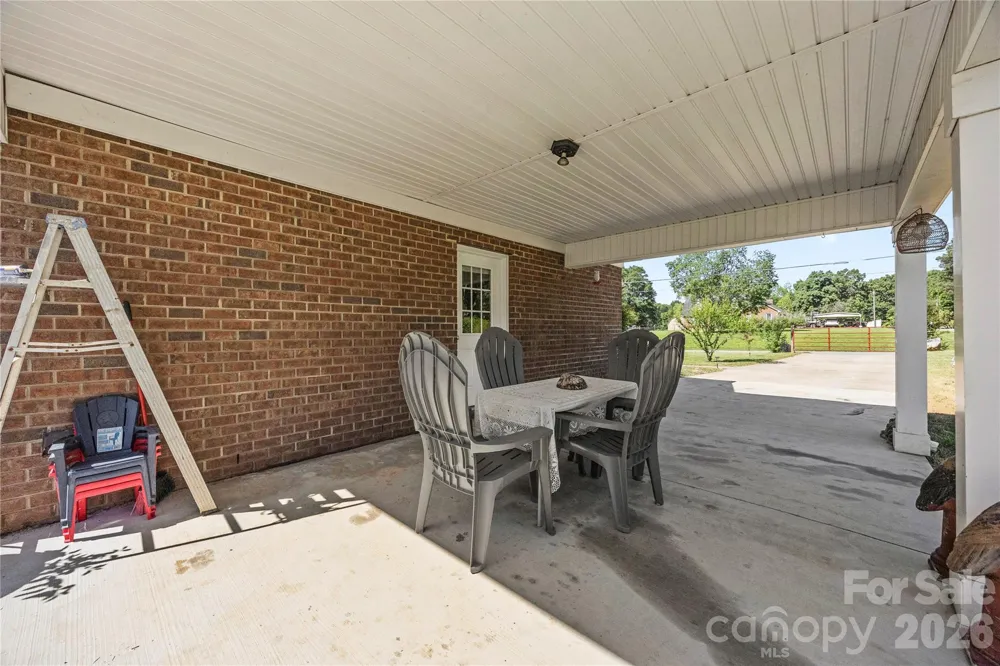 5250 Hickory Grove Road Mount Holly, NC 28120