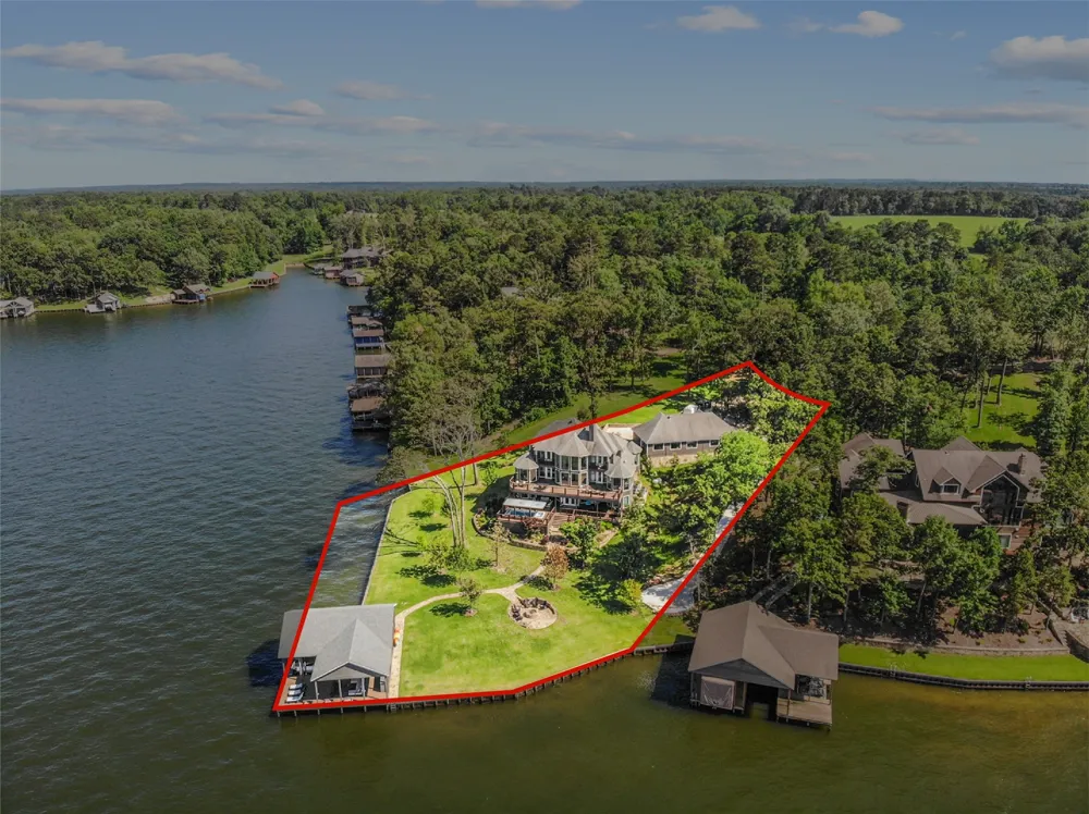 359 E El Dorado Scroggins, TX 75480