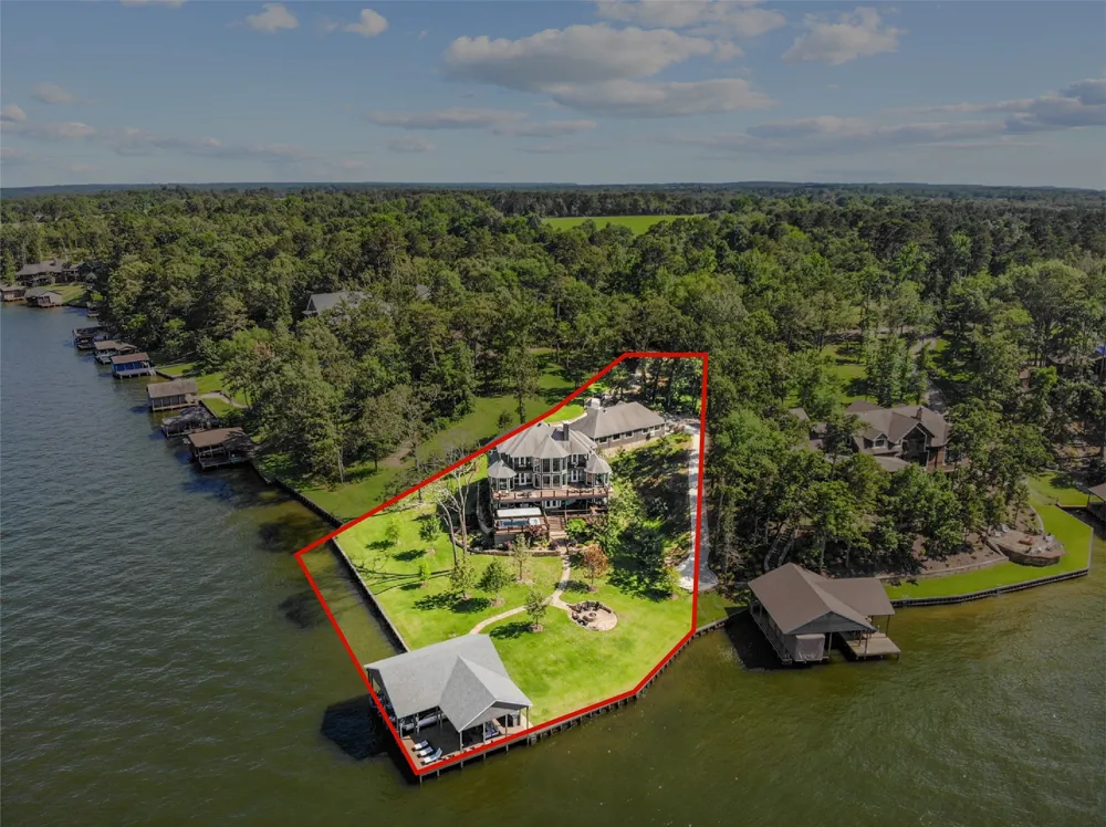 359 E El Dorado Scroggins, TX 75480