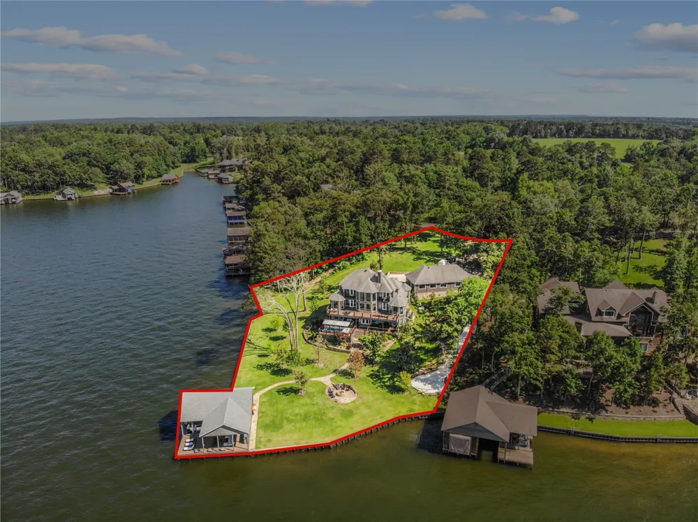 359 E El Dorado Scroggins, TX 75480