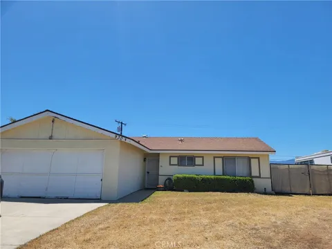 930 Garden Grove