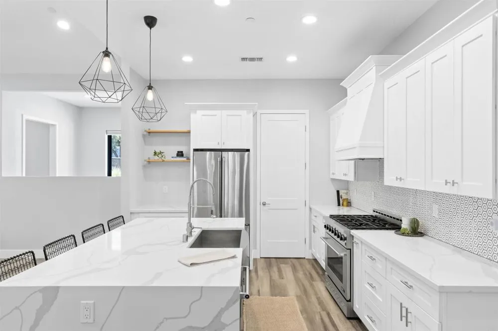 25812 Willow Lane Escondido, CA 92026