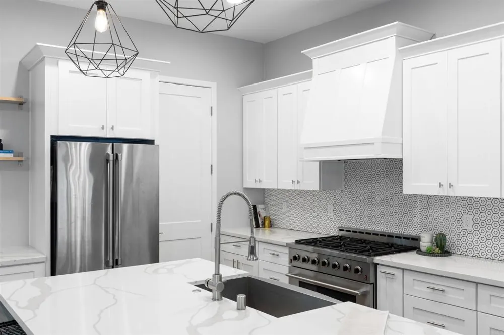 25812 Willow Lane Escondido, CA 92026