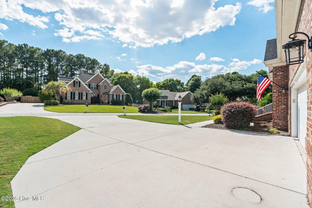 621 Blue Point Drive Wilmington, NC 28411