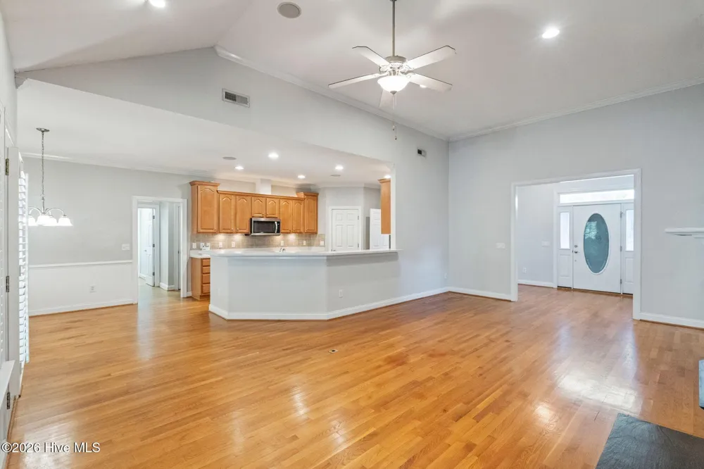 621 Blue Point Drive Wilmington, NC 28411