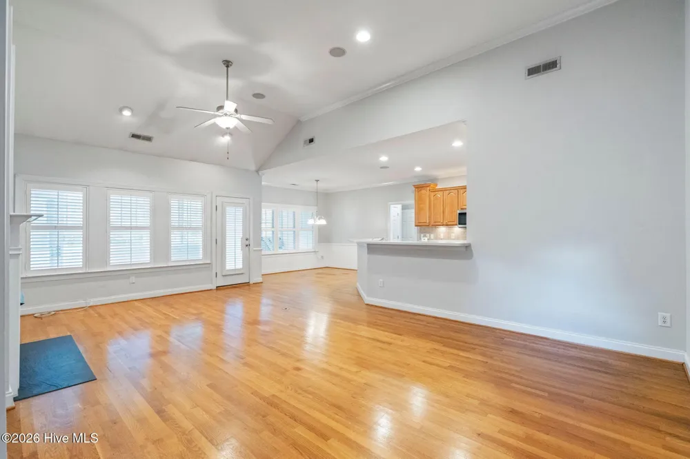 621 Blue Point Drive Wilmington, NC 28411