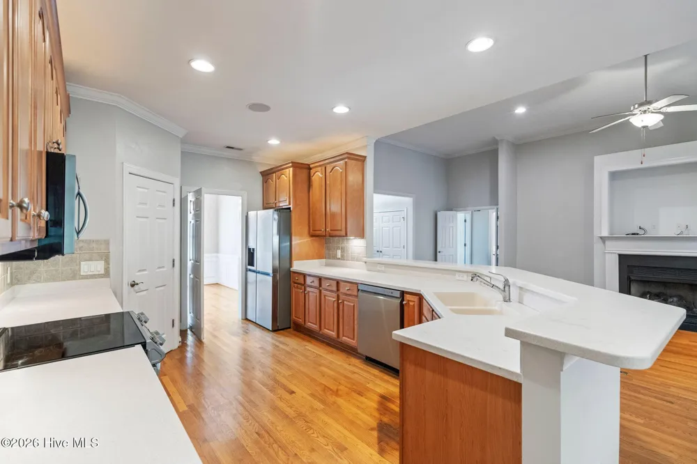 621 Blue Point Drive Wilmington, NC 28411