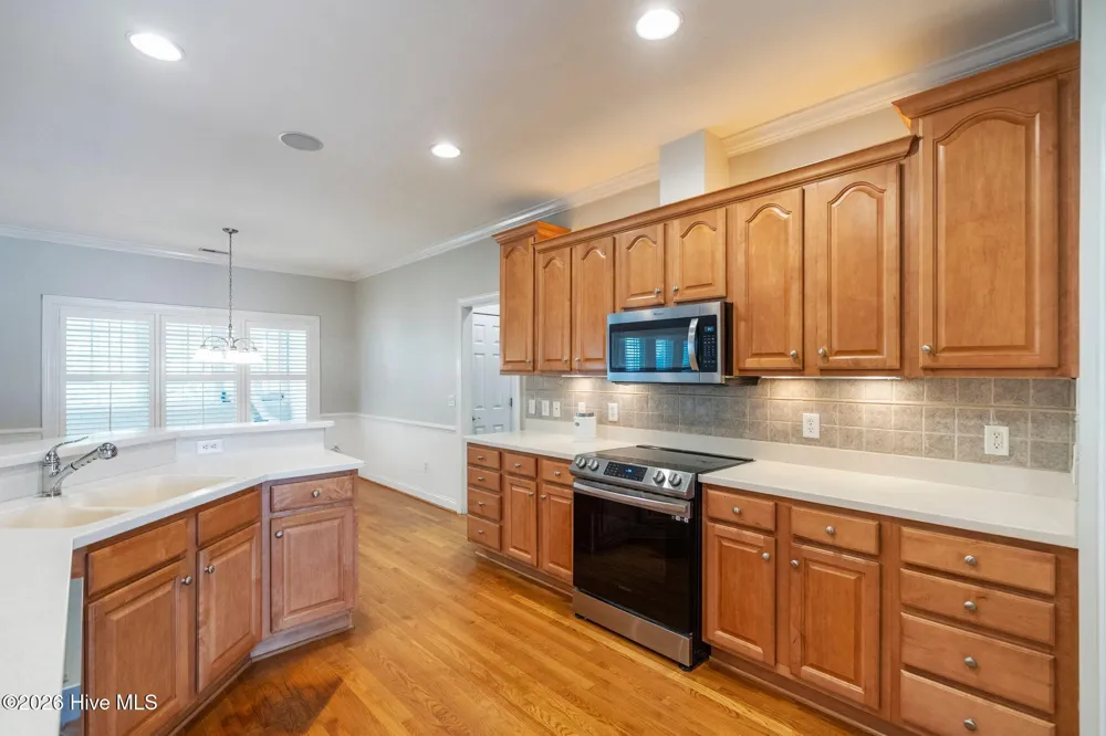 621 Blue Point Drive Wilmington, NC 28411
