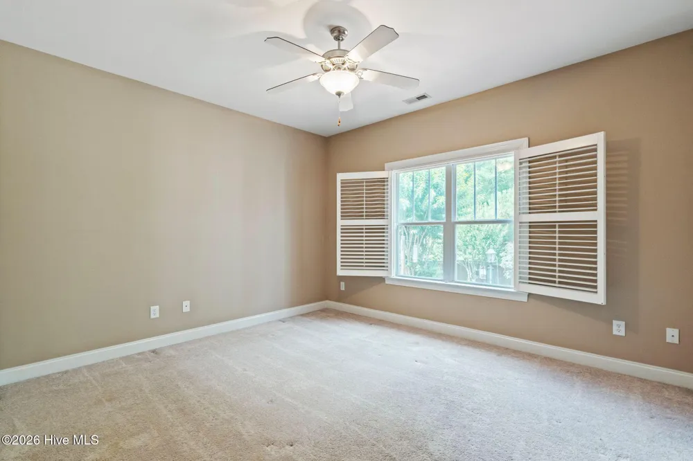 621 Blue Point Drive Wilmington, NC 28411