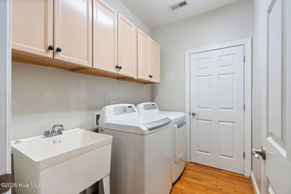 621 Blue Point Drive Wilmington, NC 28411