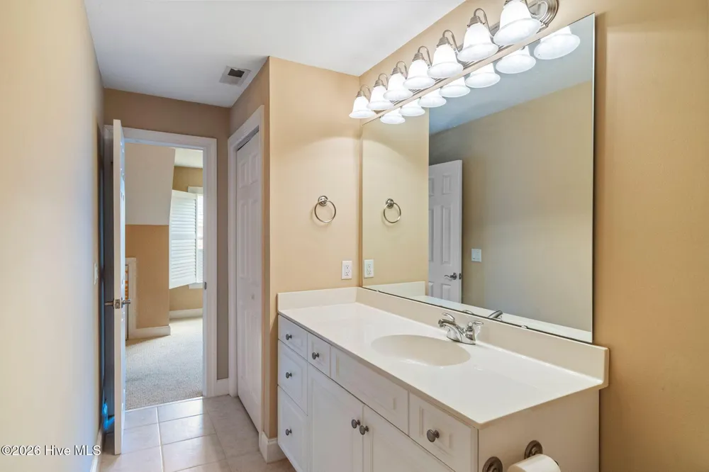 621 Blue Point Drive Wilmington, NC 28411