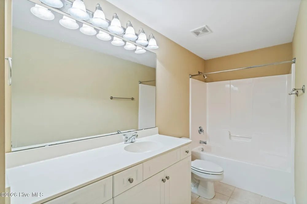 621 Blue Point Drive Wilmington, NC 28411