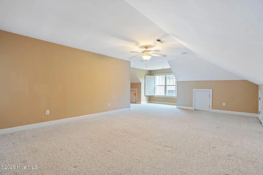 621 Blue Point Drive Wilmington, NC 28411