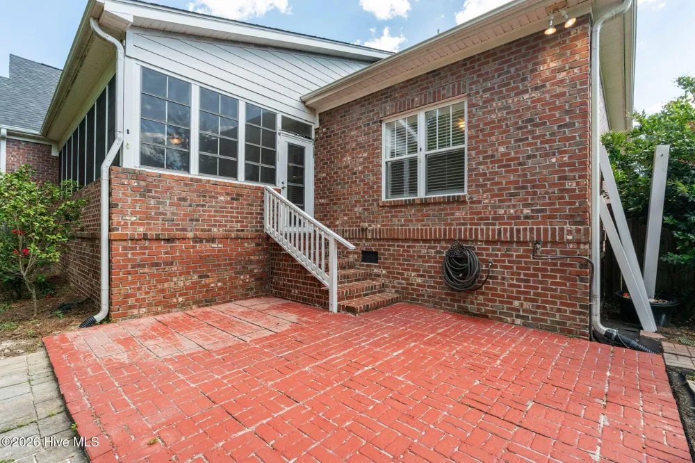 621 Blue Point Drive Wilmington, NC 28411