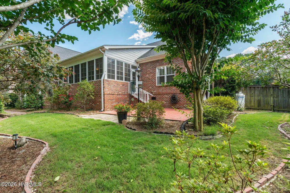 621 Blue Point Drive Wilmington, NC 28411