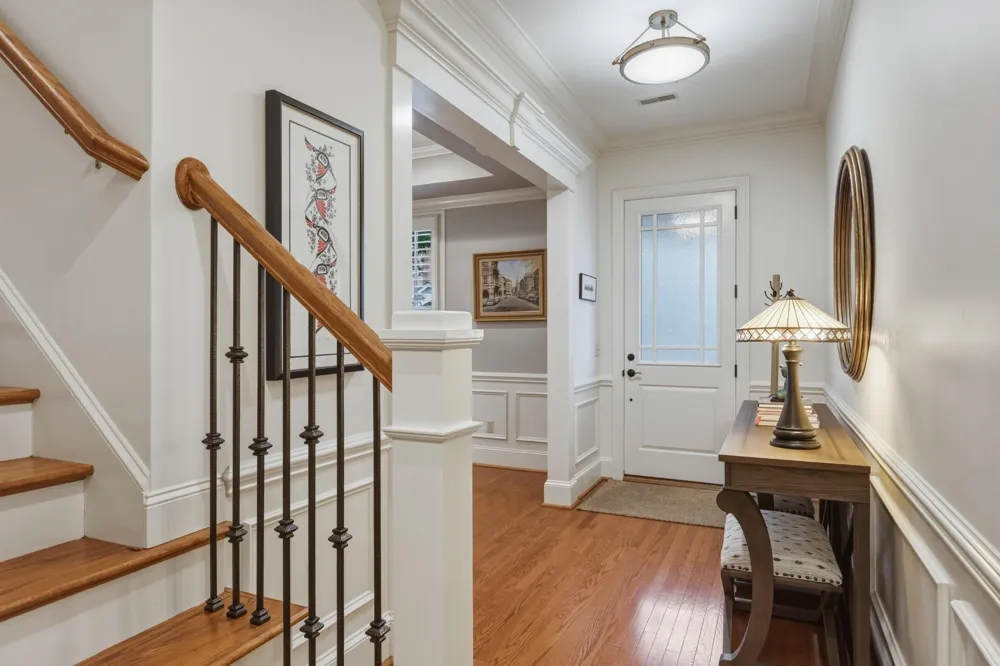 212 Cherry Street Chattanooga, TN 37403