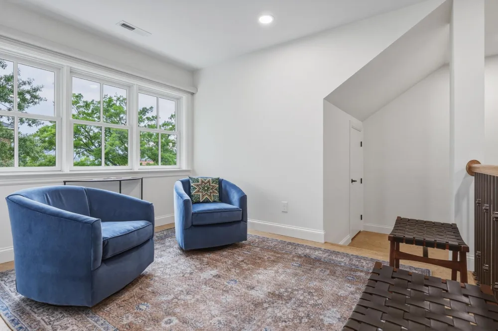 212 Cherry Street Chattanooga, TN 37403