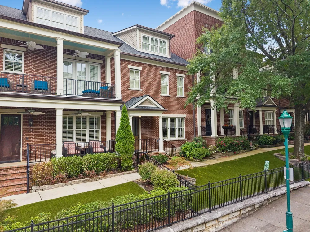 212 Cherry Street Chattanooga, TN 37403