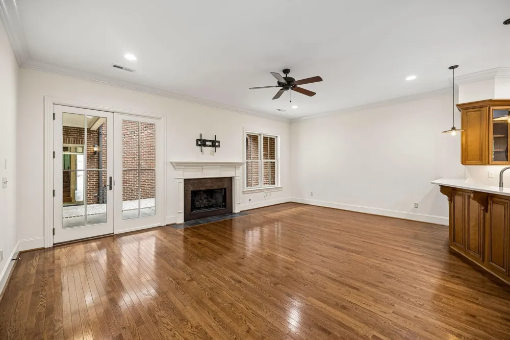 212 Cherry Street Chattanooga, TN 37403