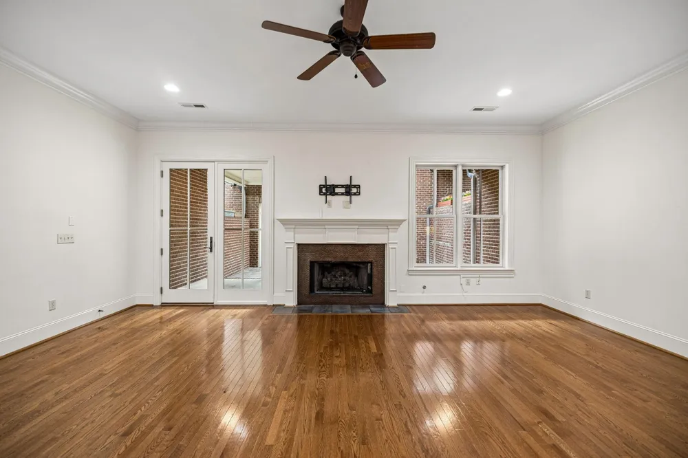 212 Cherry Street Chattanooga, TN 37403