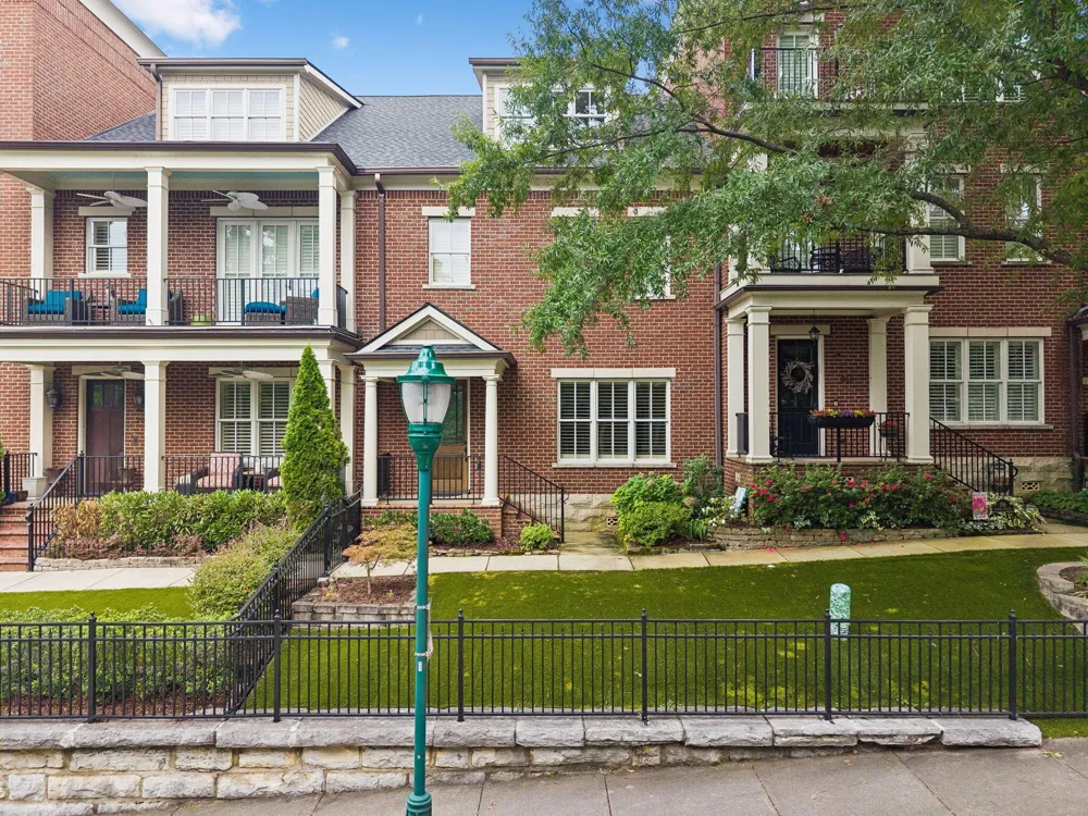 212 Cherry Street Chattanooga, TN 37403