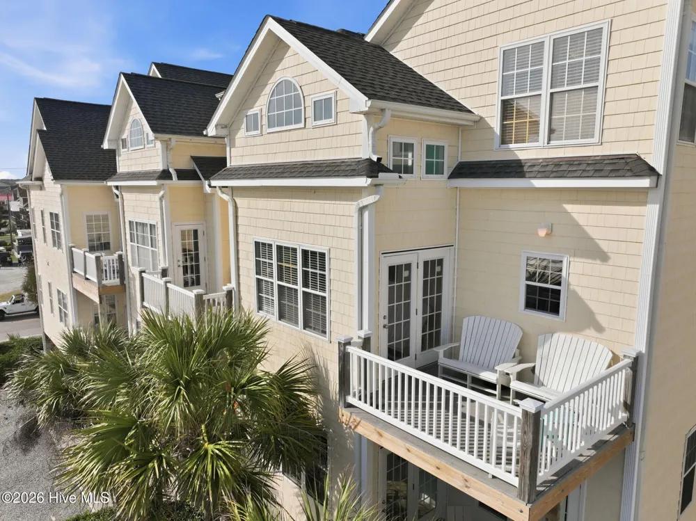215 Summer Winds Place Surf City, NC 28445