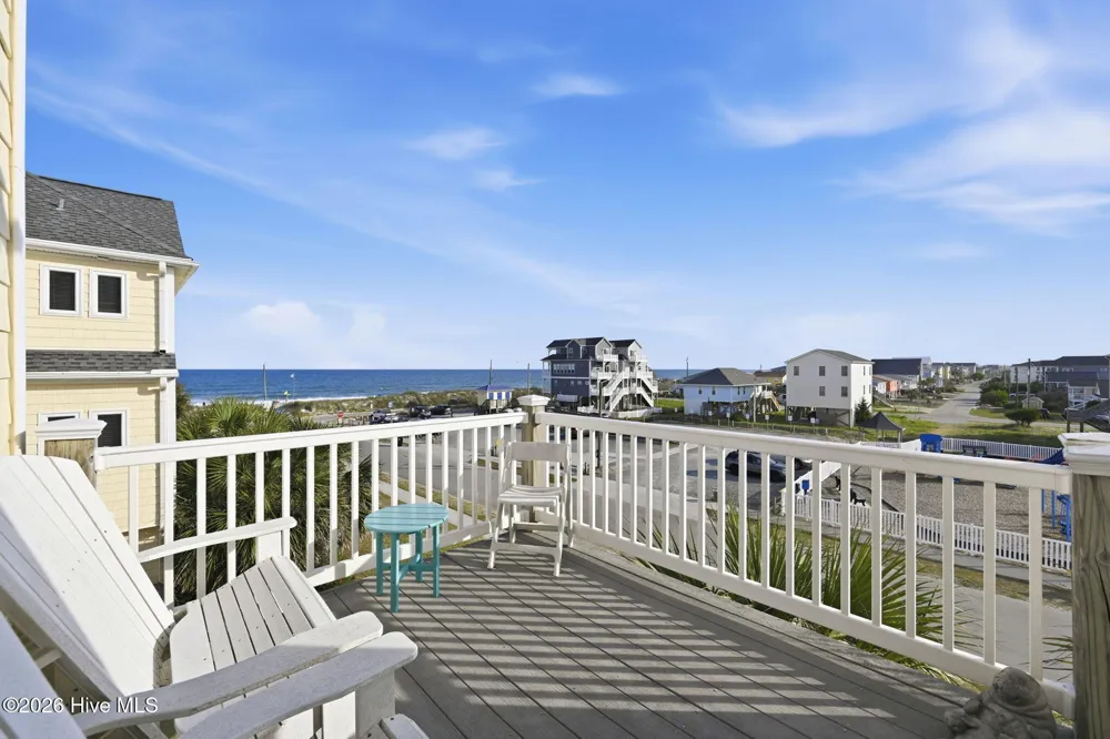 215 Summer Winds Place Surf City, NC 28445