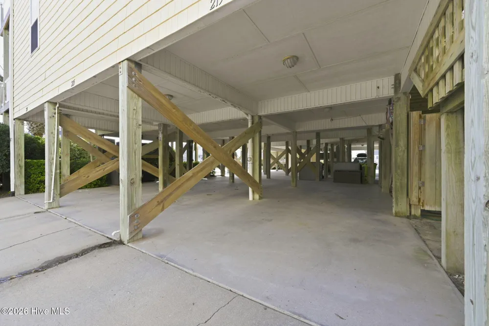 215 Summer Winds Place Surf City, NC 28445