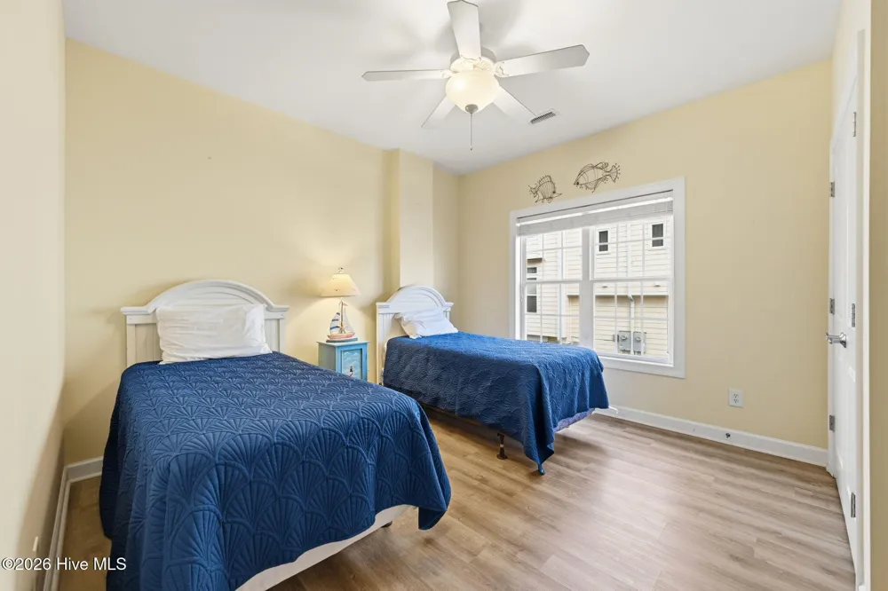 215 Summer Winds Place Surf City, NC 28445