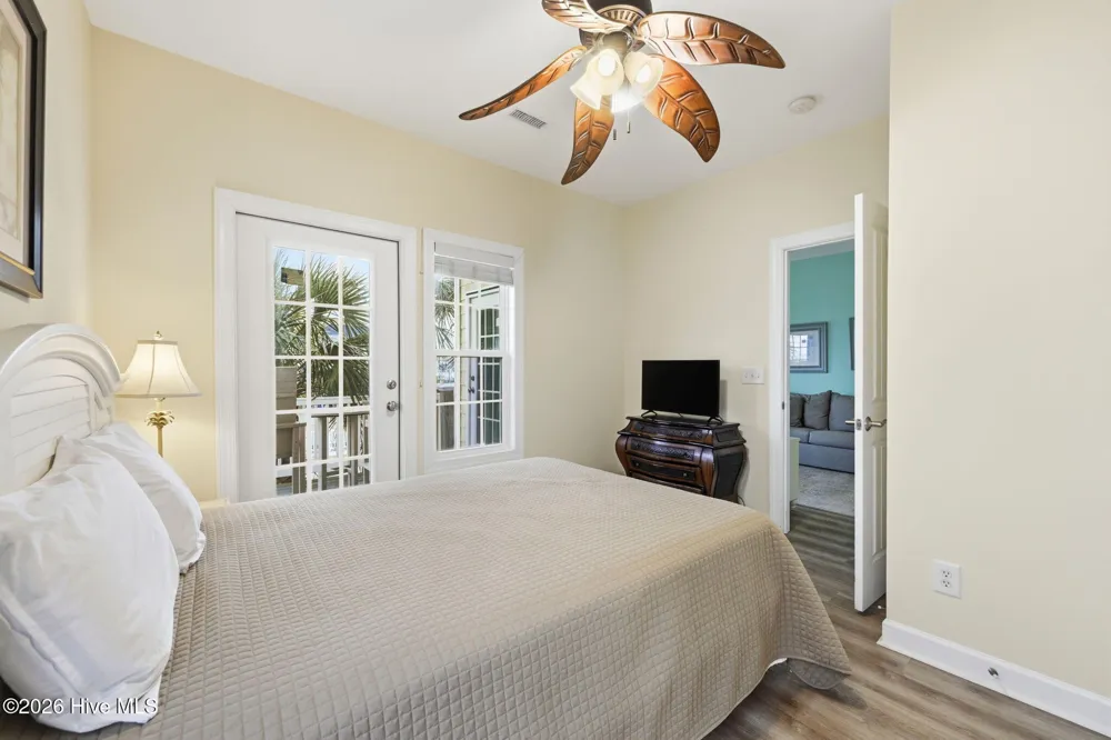215 Summer Winds Place Surf City, NC 28445