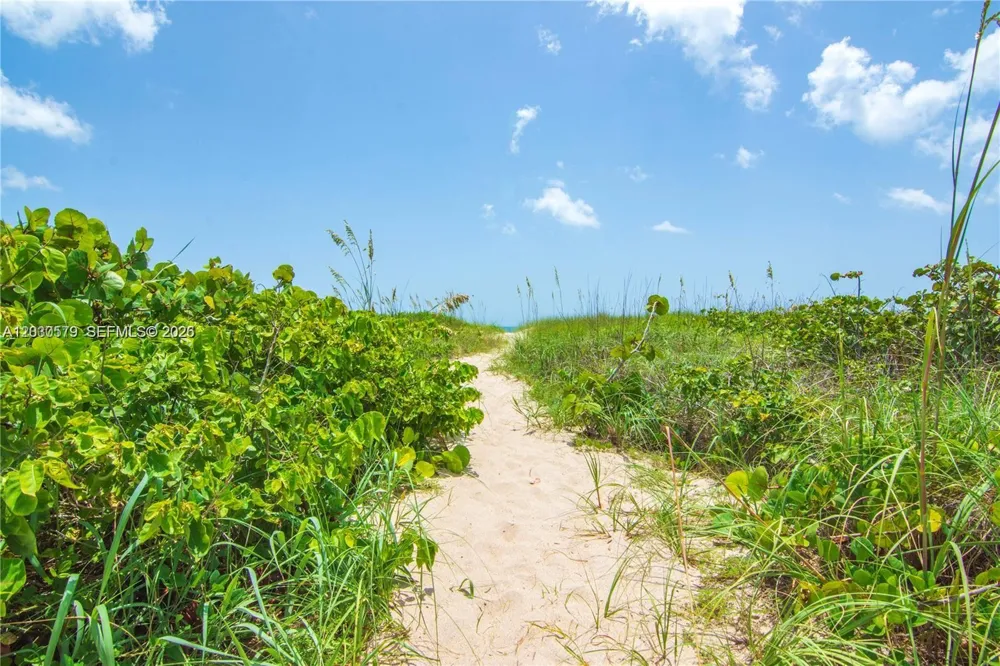 3000 Highway A1a #7C Hutchinson Island, FL 34949