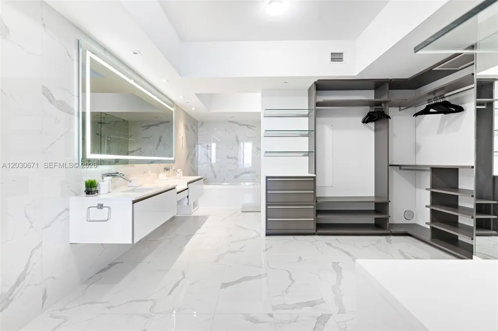 5500 Island Estates Dr #506 Aventura, FL 33160