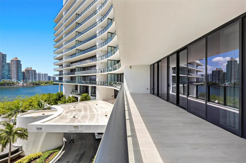 5500 Island Estates Dr #506 Aventura, FL 33160