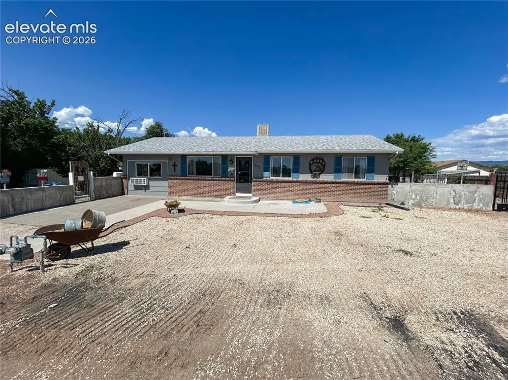 373 G STREET Penrose, CO 81240