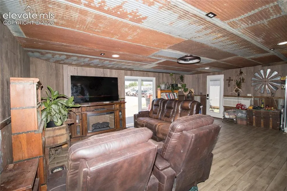 373 G STREET Penrose, CO 81240