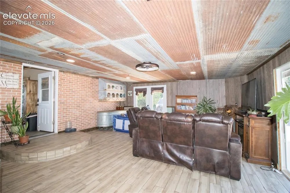 373 G STREET Penrose, CO 81240