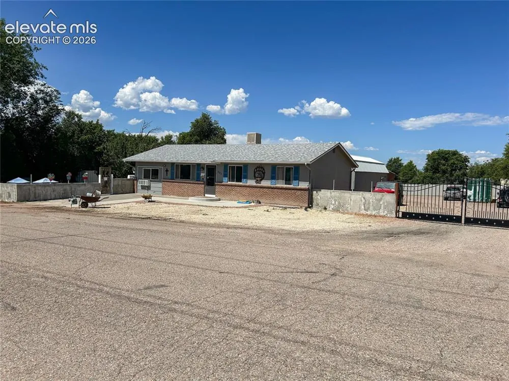 373 G STREET Penrose, CO 81240
