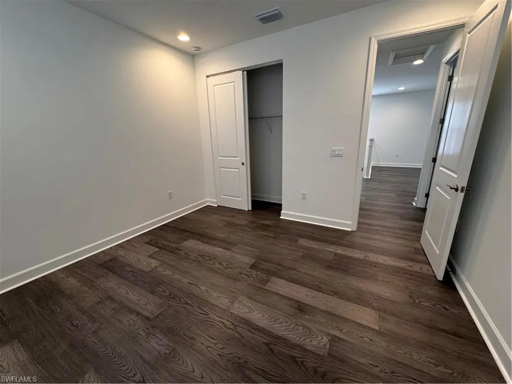 2864 Bloomfield Way Naples, FL 34116