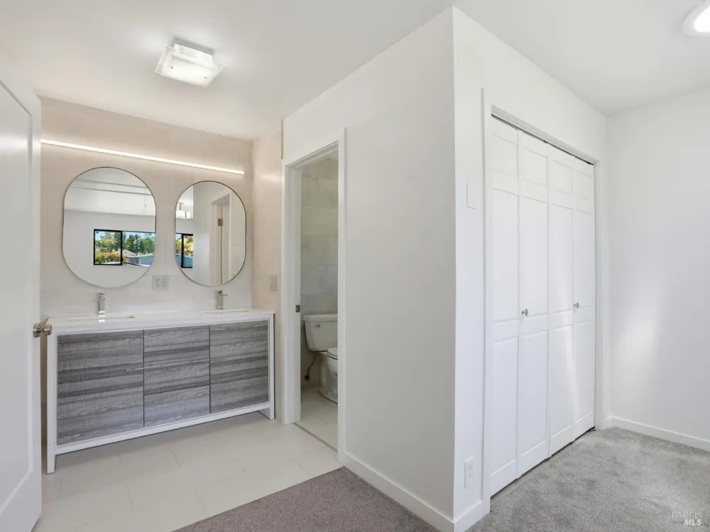 821 Las Colindas Road San Rafael, CA 94903