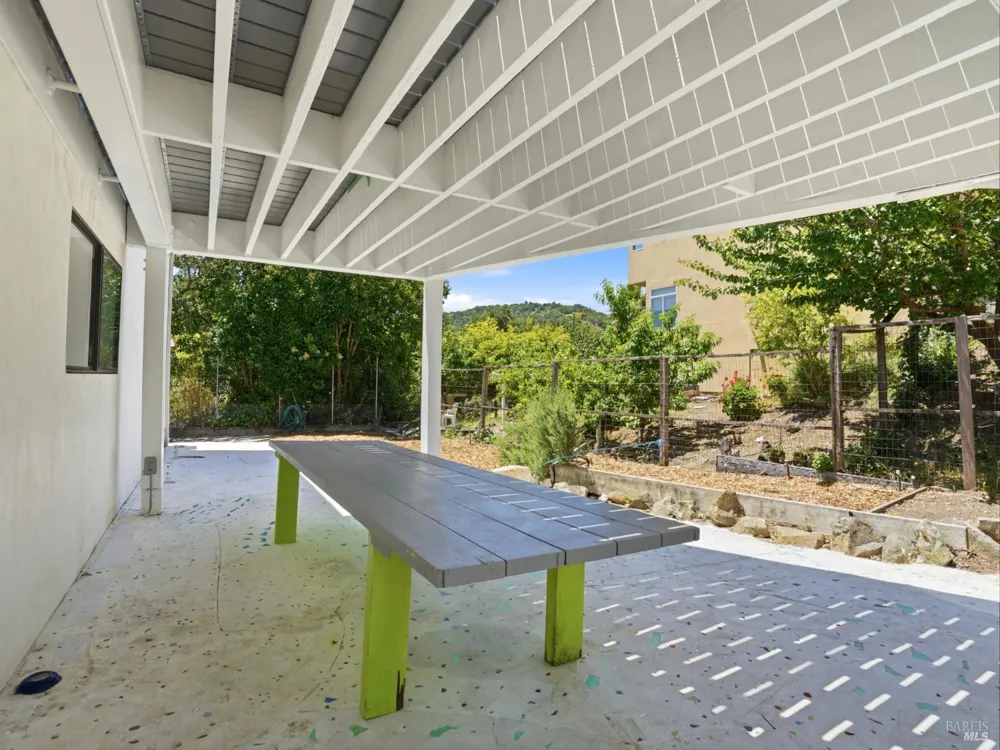 821 Las Colindas Road San Rafael, CA 94903