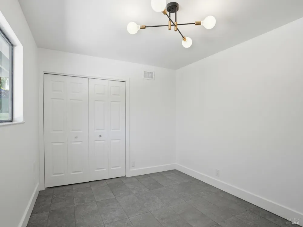 821 Las Colindas Road San Rafael, CA 94903