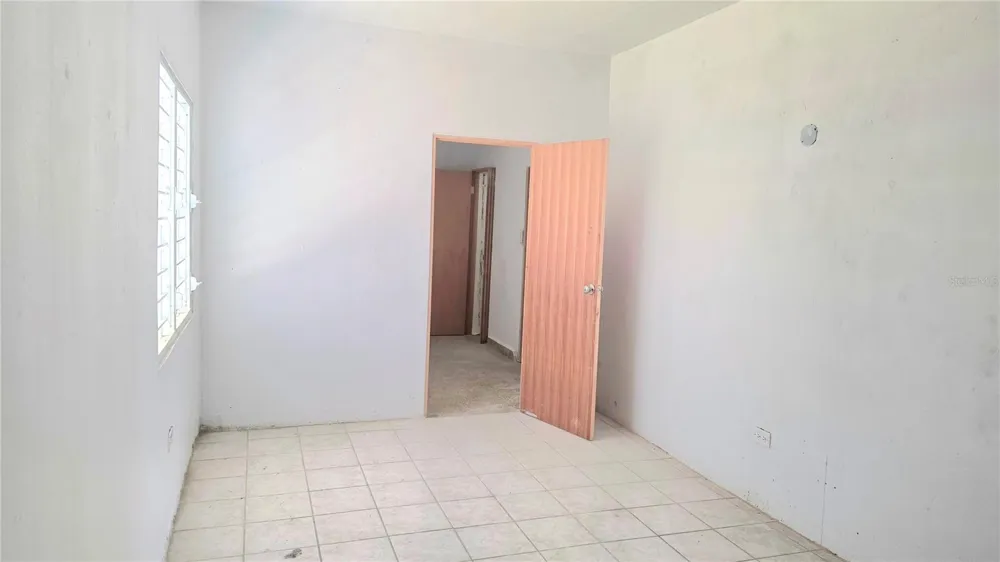 Bloque AB  5 CALLE JULIO ANDINO San Juan, PR 00924