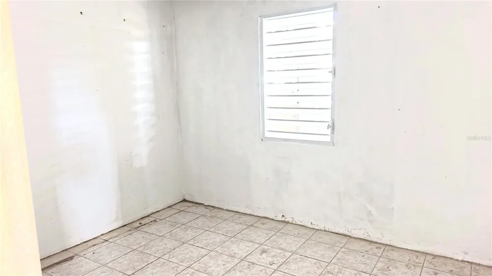 Bloque AB  5 CALLE JULIO ANDINO San Juan, PR 00924