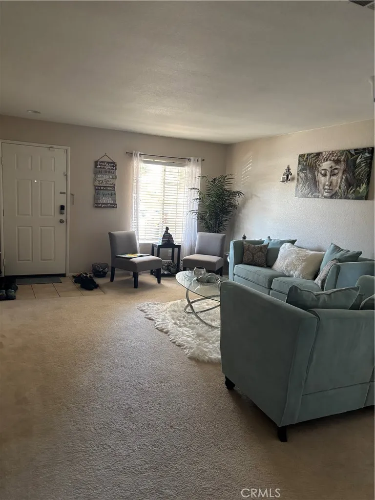 14601 Equestrian Way Victorville, CA 92394