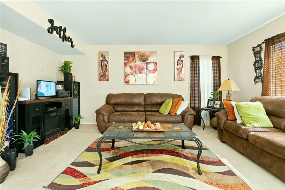 14601 Equestrian Way Victorville, CA 92394